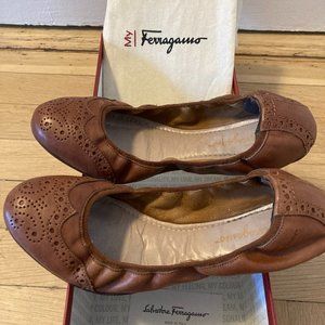 Ferragamo Ballet Flats (Size 6.5C)